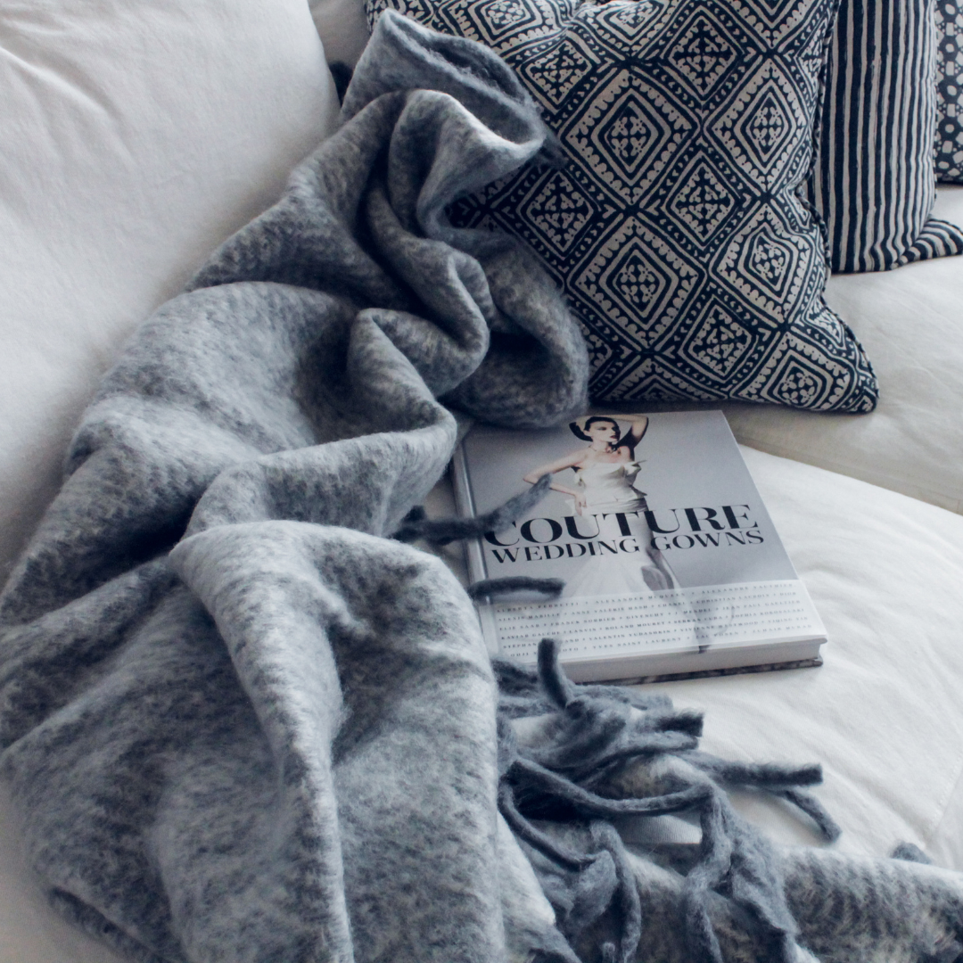 Vidéo tutoriel pour transformer un plaid en coussin déco