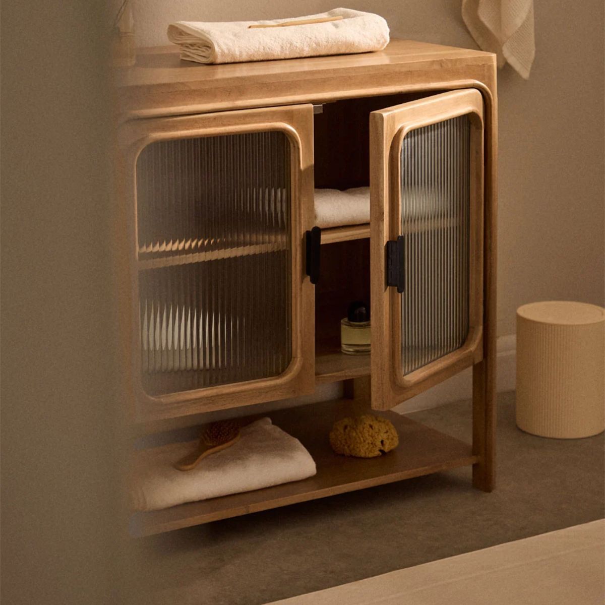 Meuble de Salle de Bain SKLUM en bois d'Acacia MASSILIA