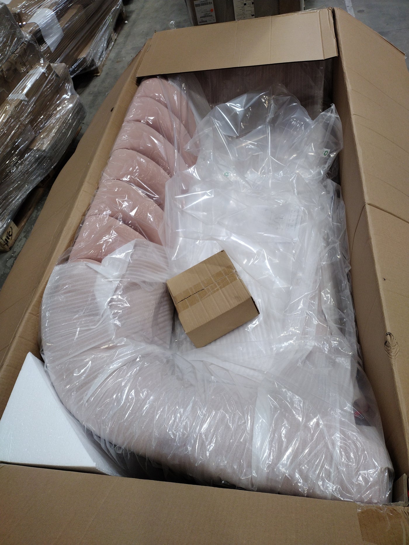 Canapé en velours 3 places Creys SKLUM Peonia SKLUM