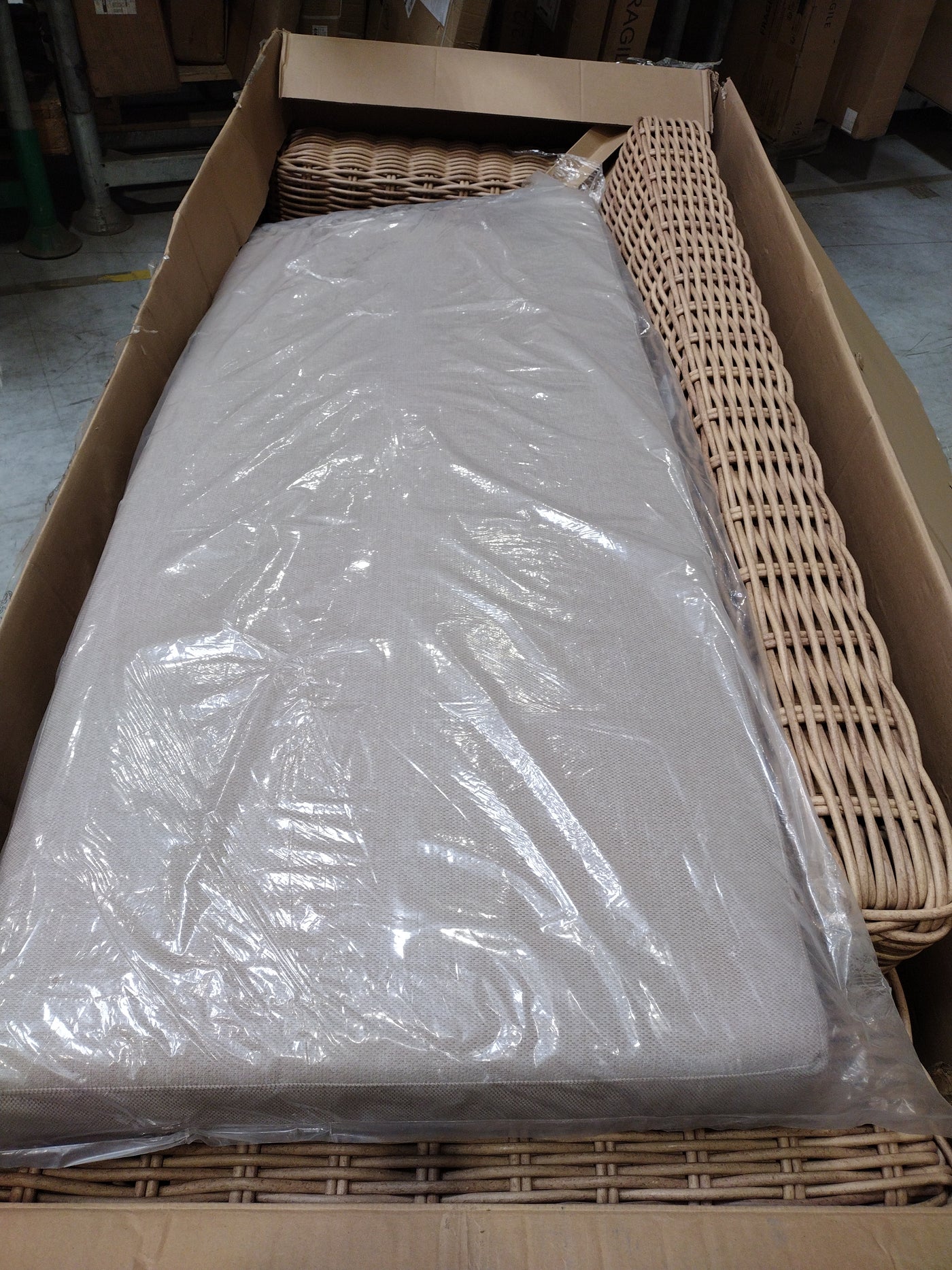 Canapé de jardin SAVINIA Tahini Hesperide