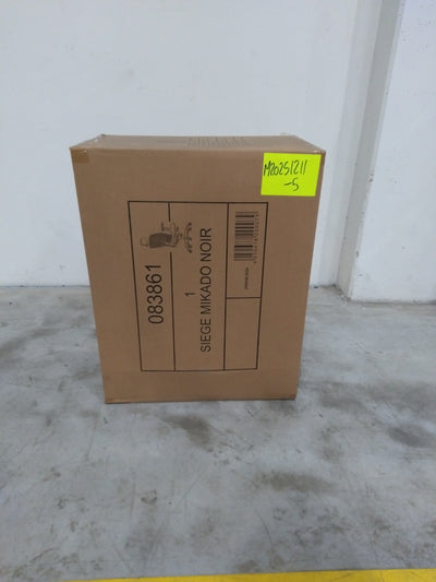 Chaise de bureau ergonomique Mikado tissu et maille noir - dossier haut accoudoirs appui-tête soutien lombaire - mécanisme Synchrone - pieds noir