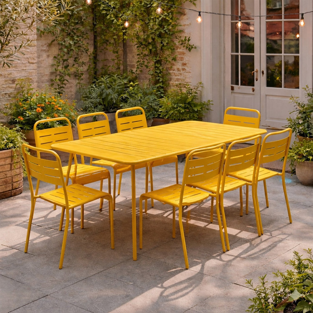 table-acier-jaune-6-8-places-exterieur-bergame-ambiance-7-concept-usine