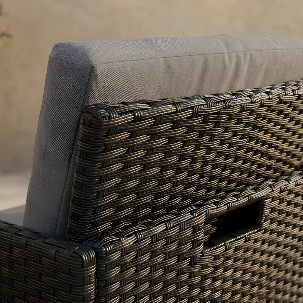 salon-jardin-encastrable-8-places-zoom-fauteuil-resine-tressee-noir et gris-toledo-ambiance-4-concept-usine
