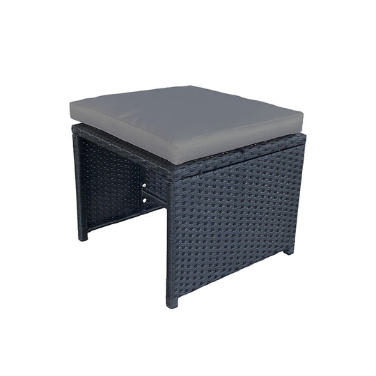 salon-jardin-encastrable-8-places-pouf-fauteuil-resine-tressee-noir et gris-toledo-ambiance-4-concept-usine