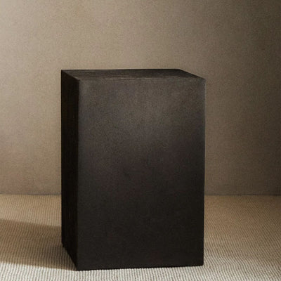 Zara Home- Socle métallique de forme carrée