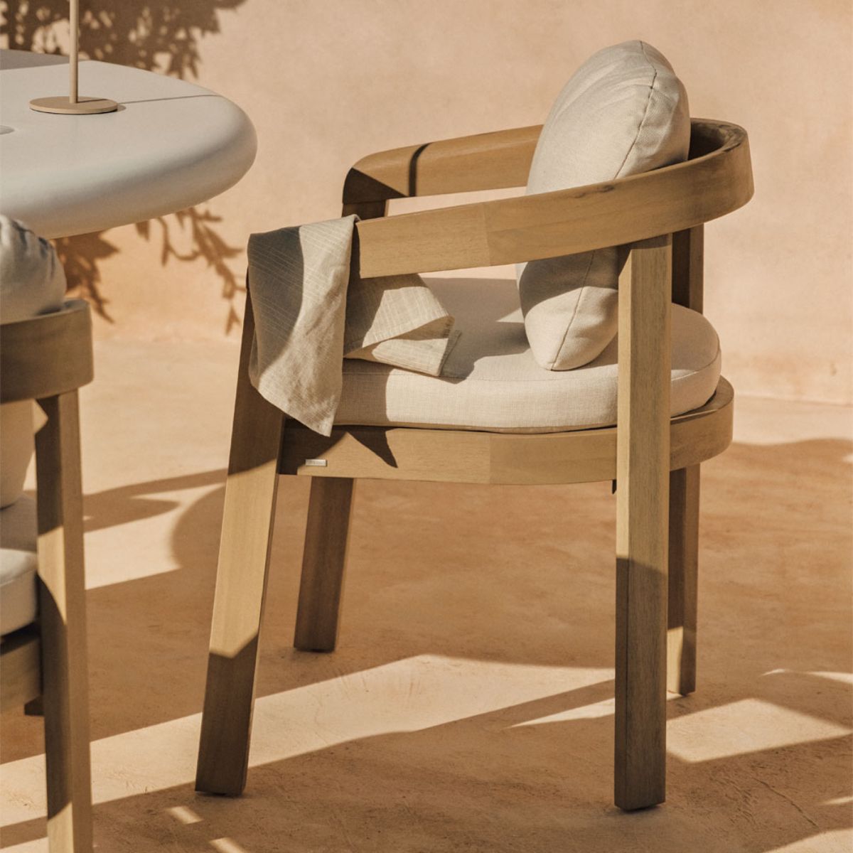 Lot de 2 chaises de jardin SKLUM ULENO en bois d'Acacia