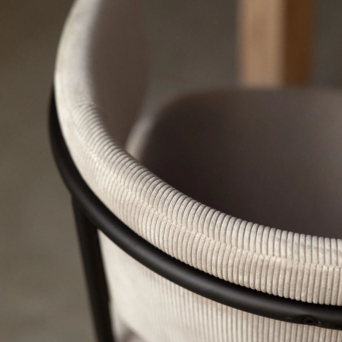 Lot de 2 chaises SKLUM en velours côtelé beige Nalon