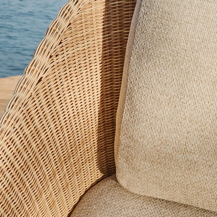 Canapé Galea Kave Home 3 places en bois de teck et rotin synthétique 223 cm FSC 100 %