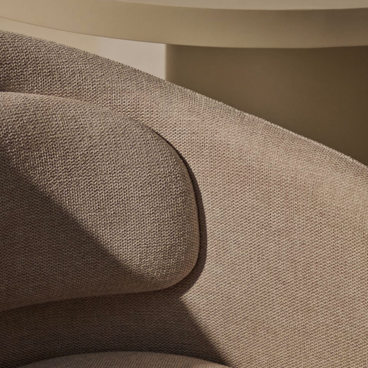 Lot de 2 chaises Idaira beige et pieds en acier beige Kave Home