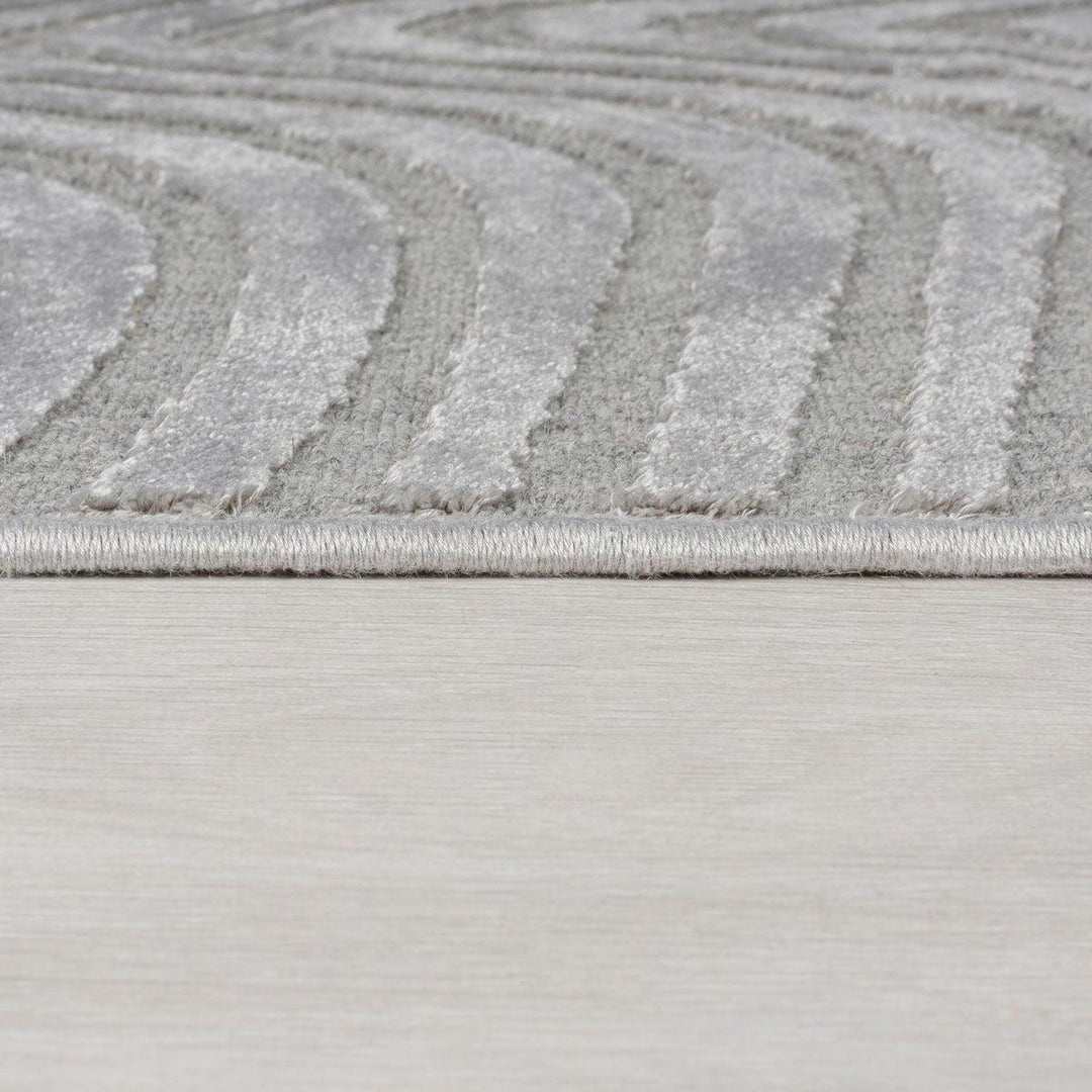 Tapis Channel Silver