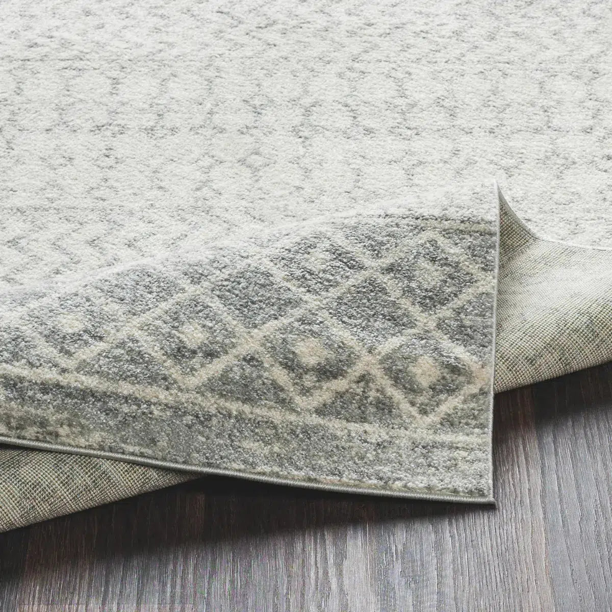 Tapis SURYA Mila scandinave, motif géométrique fin gris clair sur fond blanc, vue 3