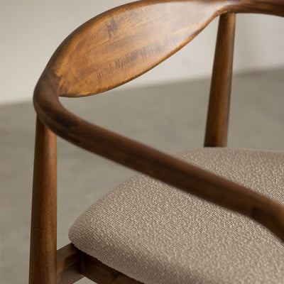 Lot de 2 chaises SKLUM en bois d'acacia et tissu bouclé Mallory