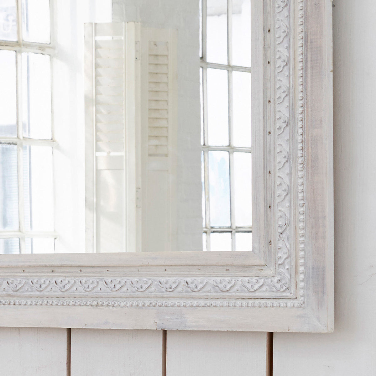 Miroir mural LOBERON Milanu — photo produit