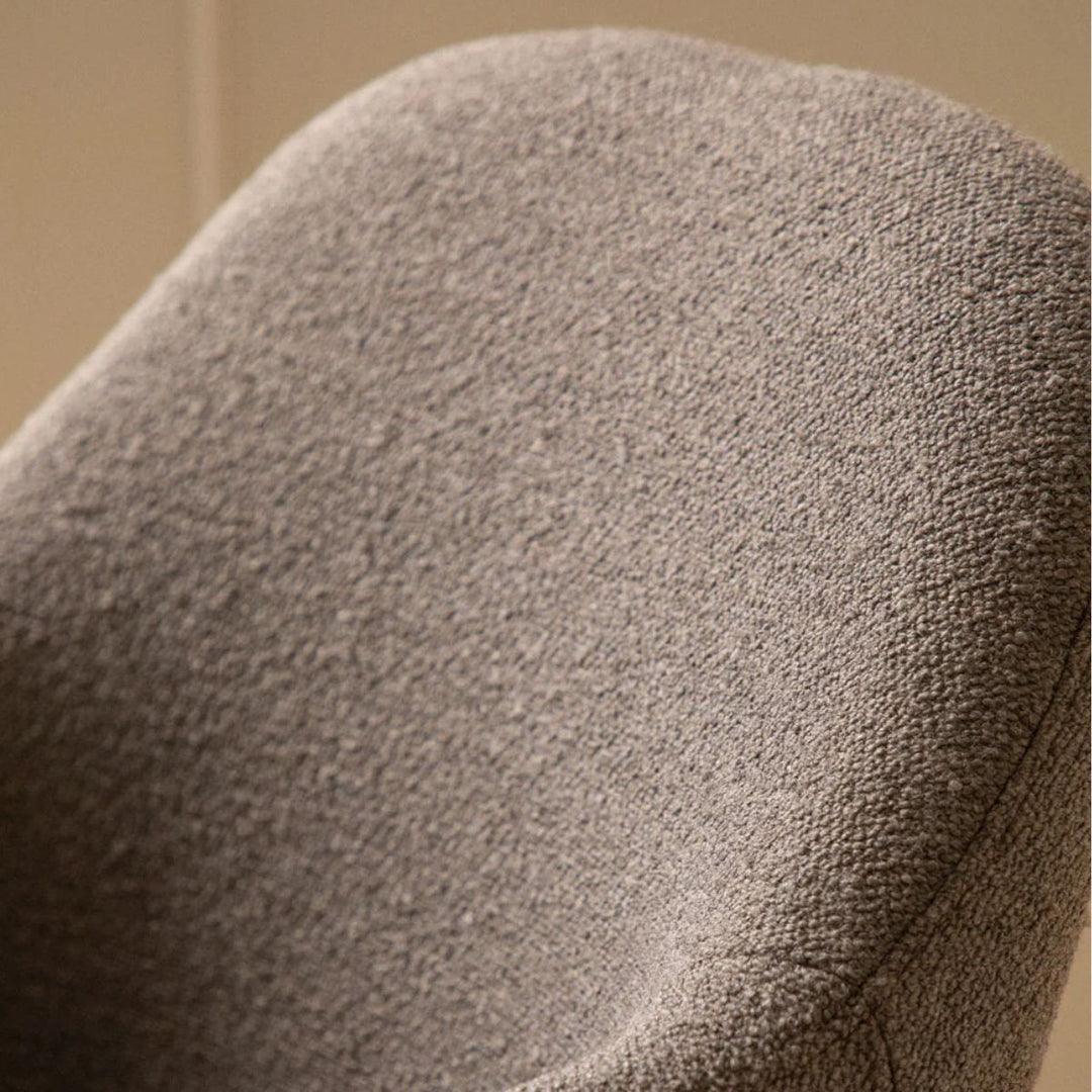 Fauteuil SKLUM pivotant ERICA en tissu bouclé marron brun