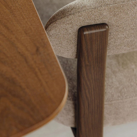 Lot de 4 chaises SKLUM Jolie  avec accoudoirs de salle à manger en tissu chenille