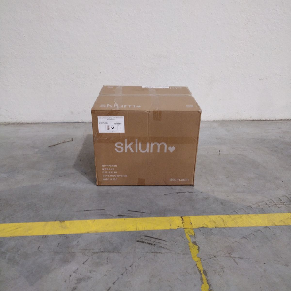 Chaise SKLUM de salle à manger avec accoudoirs Erica