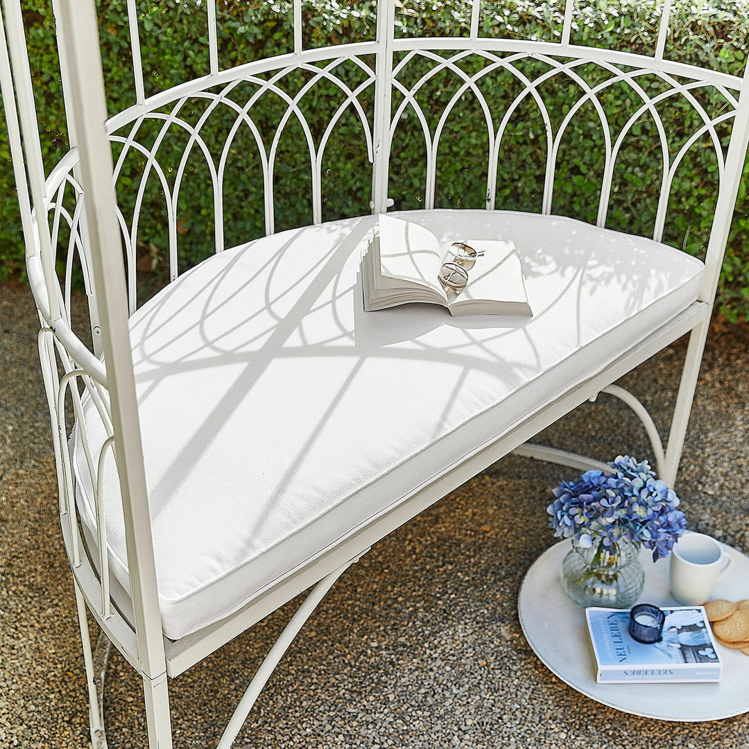 Banc en fer blanc vieilli LOBERON Rivandelle — photo produit