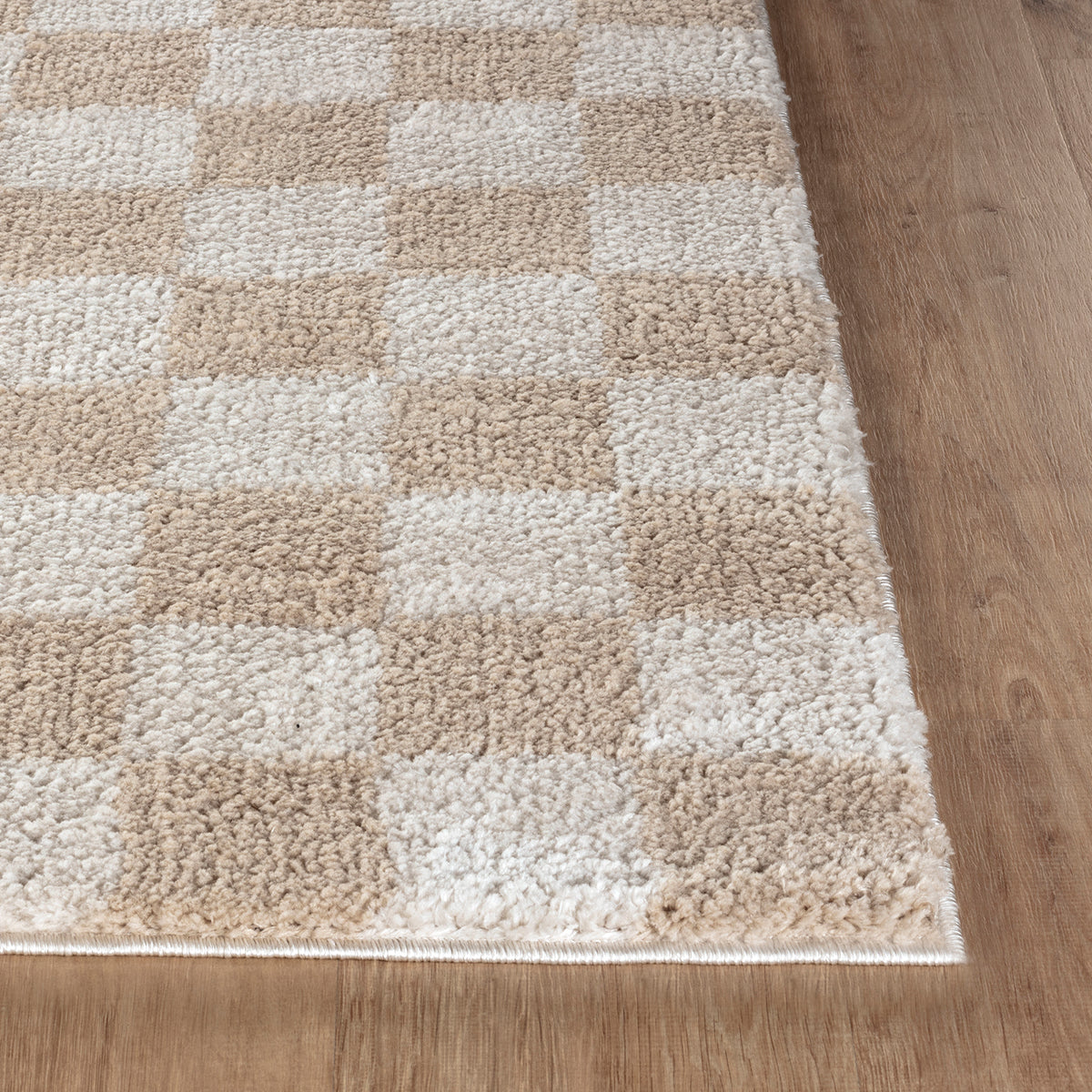 Tapis shaggy Surya Izaline lavable, damier en relief beige et écru, vue 5