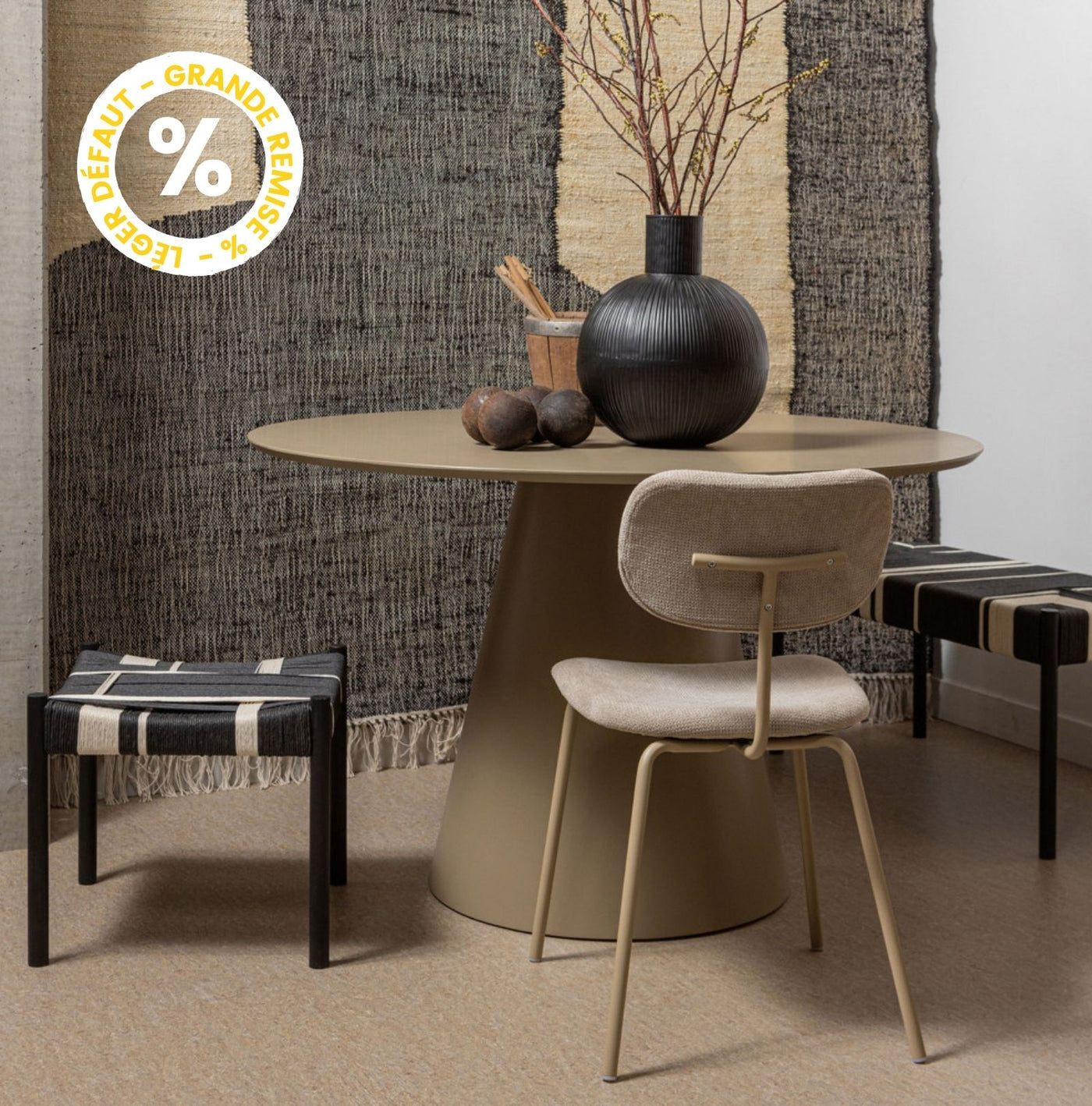 Table à manger DRAWER Jorre ronde en bois ø120 cm Taupe