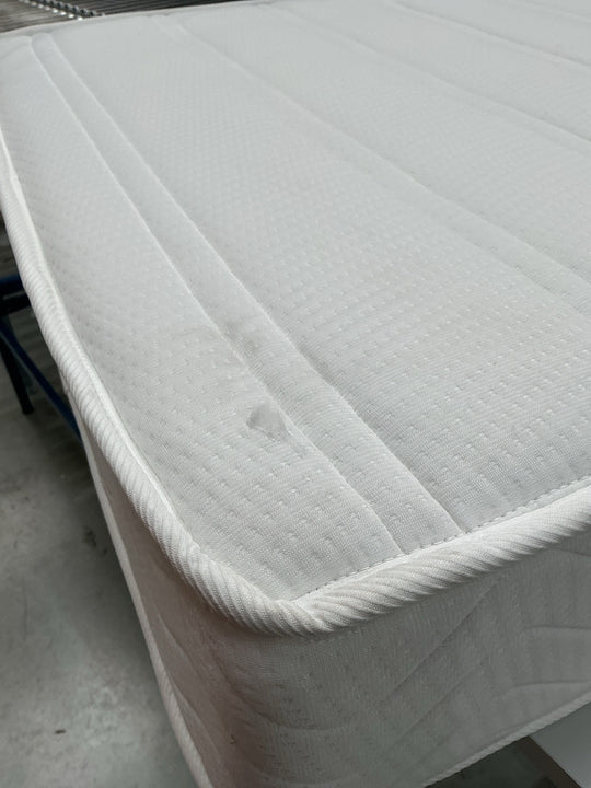 Matelas de relaxation LA REDOUTE INTÉRIEURS 660 ressorts, 7 zones, ferme, accueil mémoire de forme