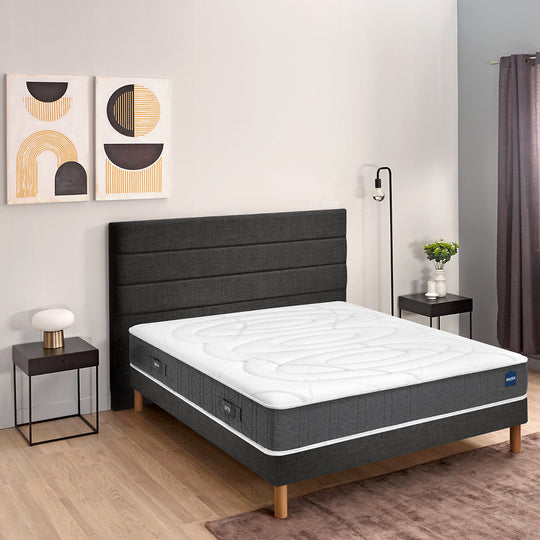 Matelas Bultex Ultimum 160x200, mousse Bultex Nano 35 kg/m³, 5 zones de confort et 25 cm d'épaisseur. Reconditionné par Bonne Manière, état parfait.