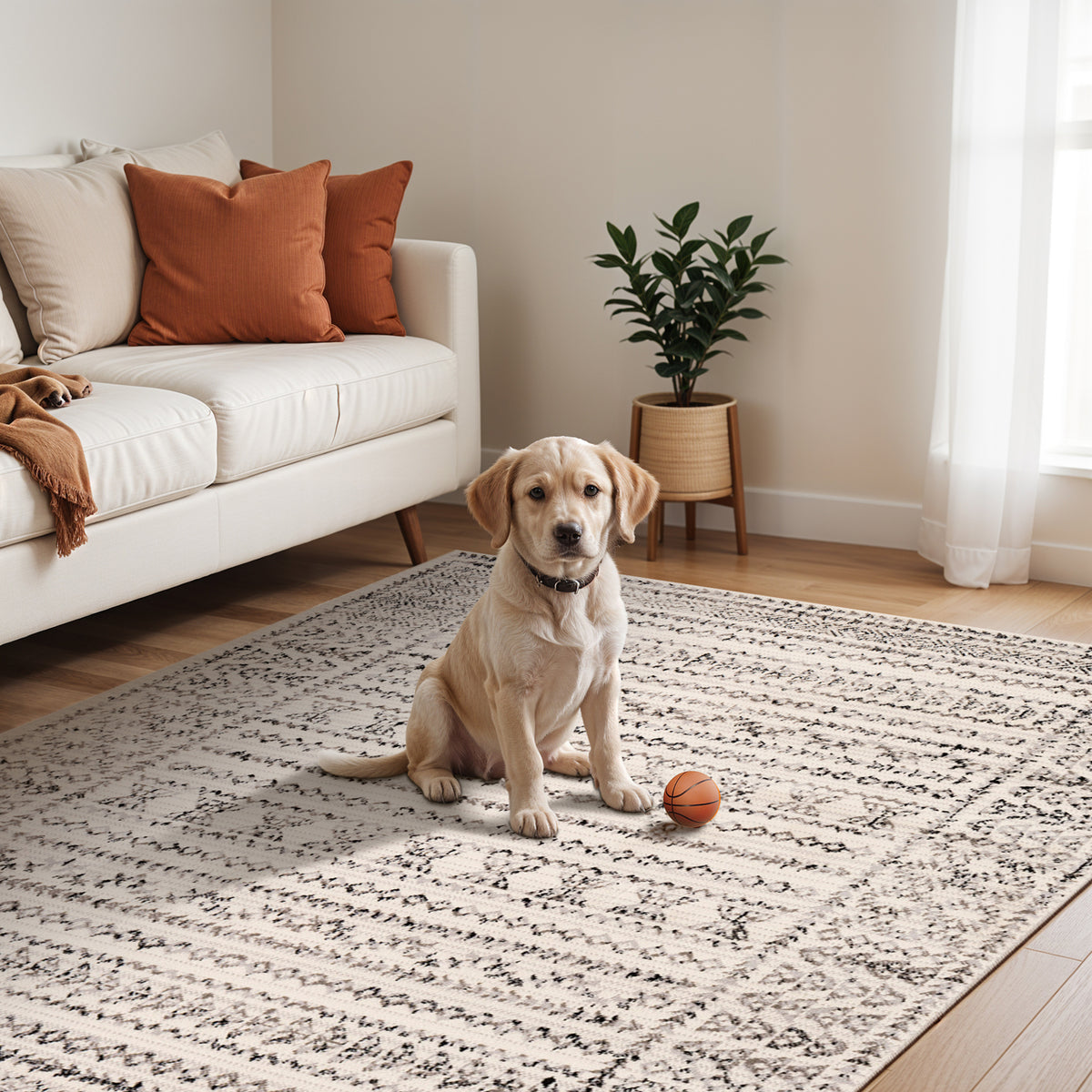 Tapis SURYA Ipoh scandinave bohème, motif berbère noir et anthracite sur fond crème, vue 10