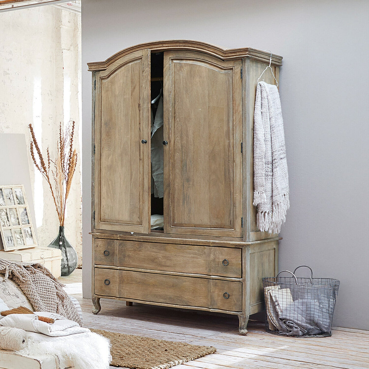 Armoire LOBERON Richert — photo produit