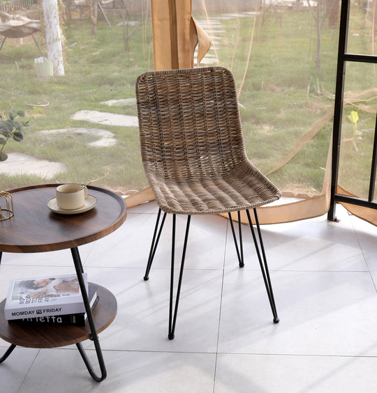 Lot de 2 chaises en métal et fibres naturelles
