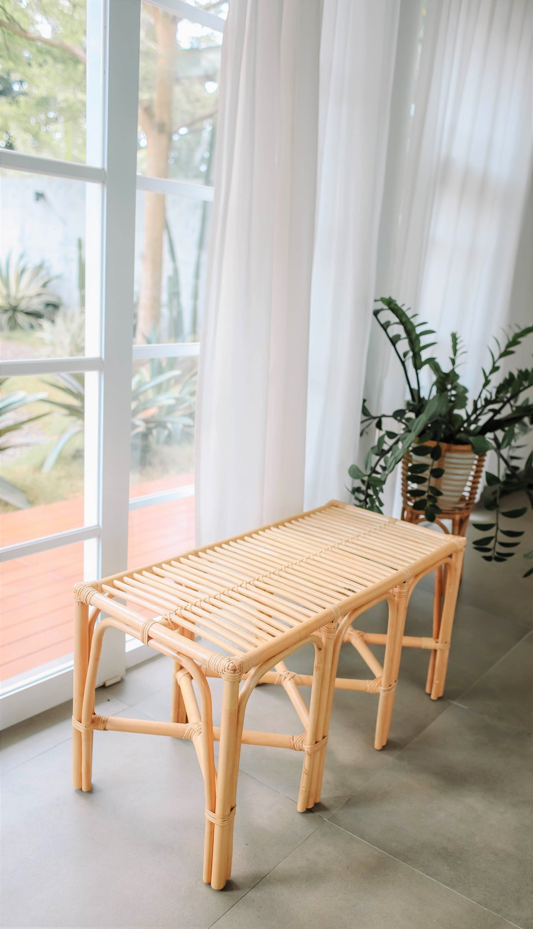 Banc Nordlys en rotin naturel et tissu beige SULAWESI