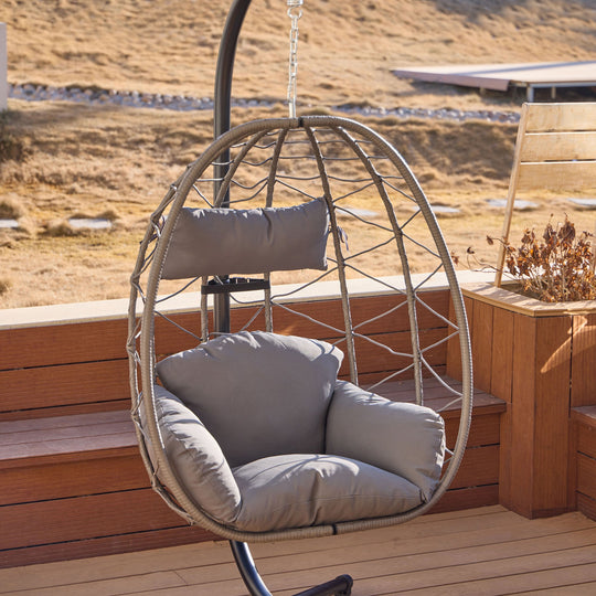Fauteuil suspendu Nordlys en rotin et métal noir VENICE