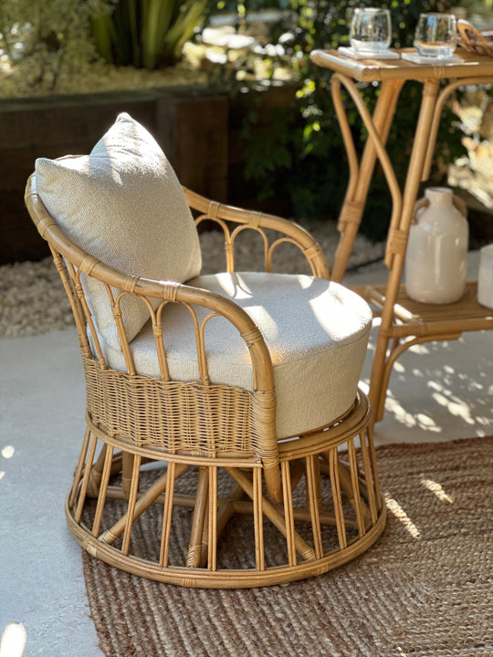 Fauteuil Nordlys en rotin naturel et tissu beige PALOPO