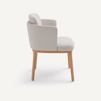 Fauteuil AM.PM avec pied chêne et tissu natté Jabote