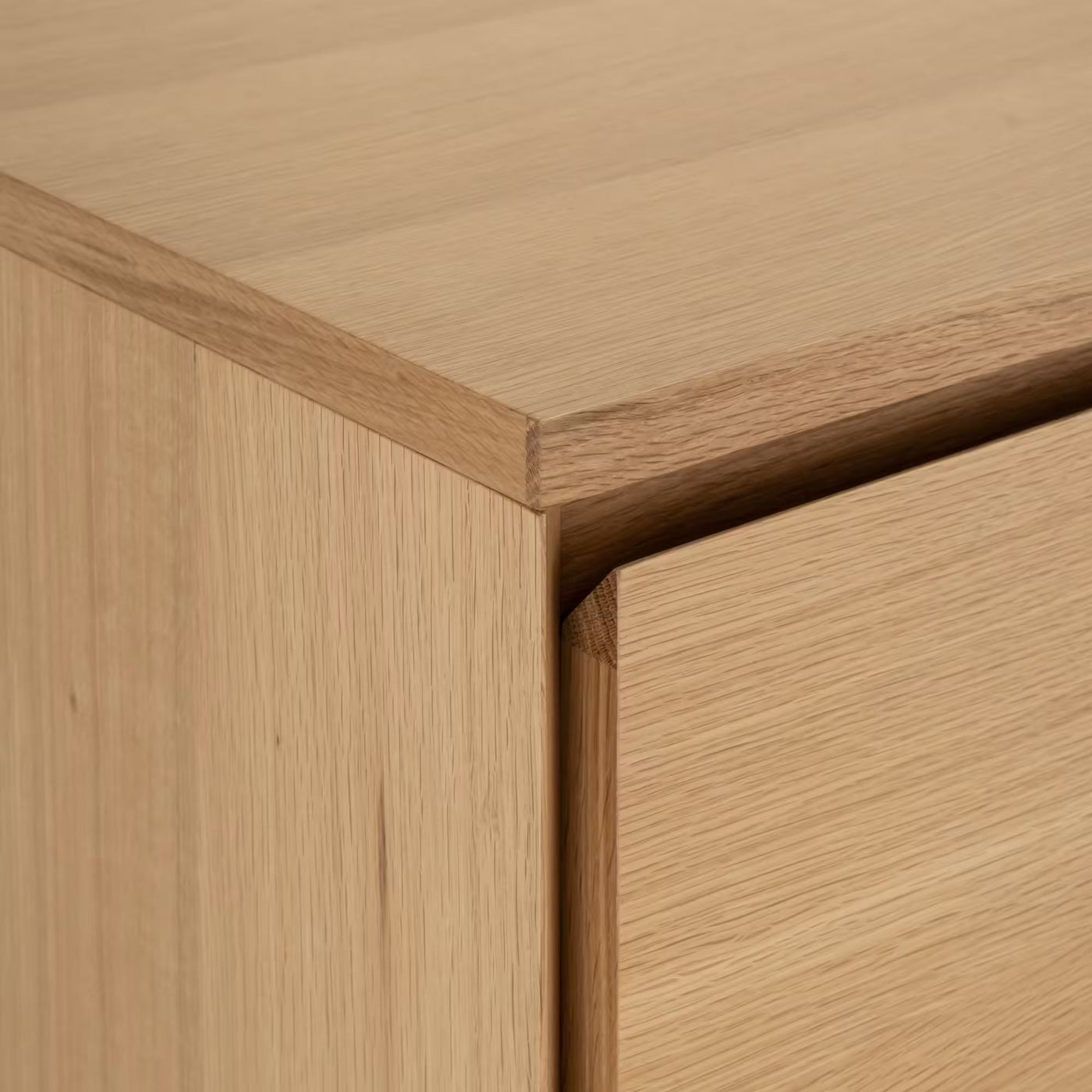 Buffet bas ALINEA Agosta 4 portes en bois naturel