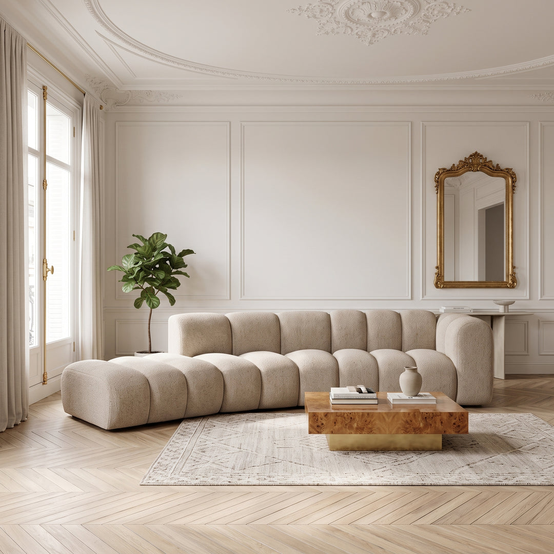 Canapé d'angle MICADONI Lupine 5 places en tissu chenille beige foncé — en situation