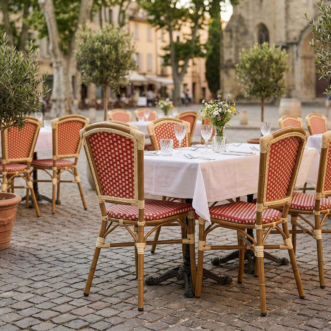 Lot de 4 chaises de jardin type bistrot parisien en aluminum et rotin synthétique, motif petits carrés
