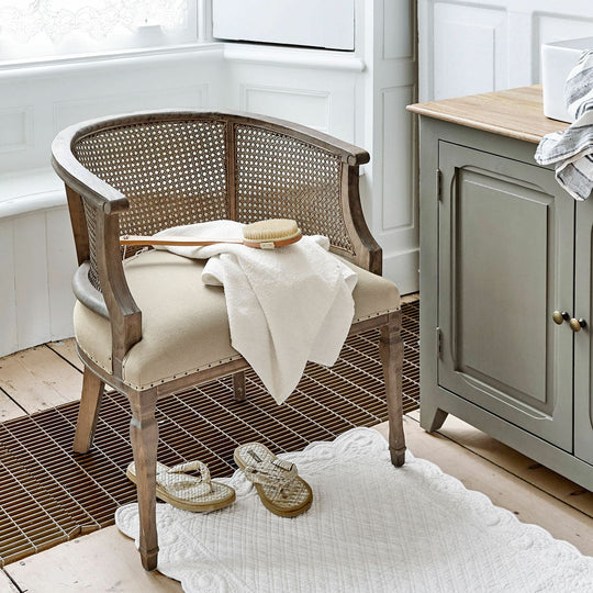 Chaise cannée LOBERON Curbigny beige — photo produit
