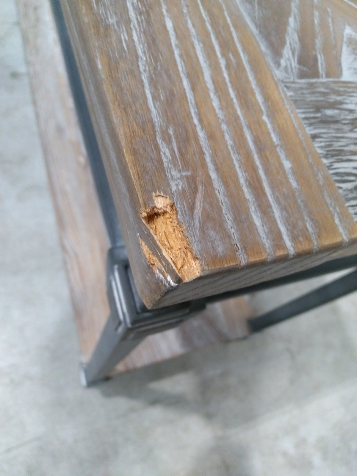 Console LOBERON Caspian en bois massif et métal — photo produit