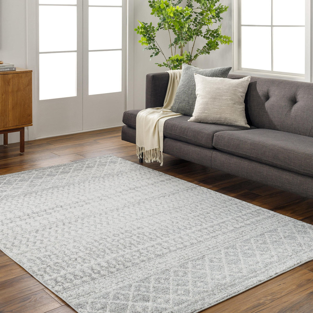 Tapis SURYA Mila scandinave, motif géométrique fin gris clair sur fond blanc, vue 11