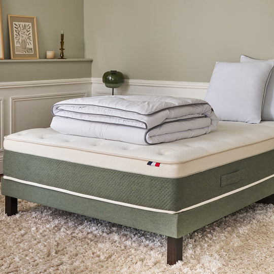 Matelas hybride ressorts + mousses LA REDOUTE INTÉRIEURS  soutien ferme, accueil enveloppant