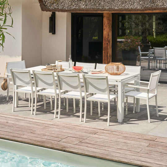 Lot de 4 fauteuils de jardin Oviala en aluminium et textilène avec accoudoirs