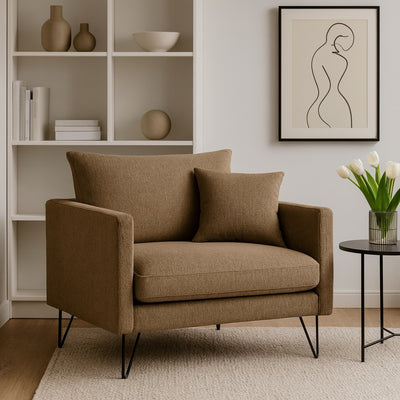 Fauteuil XL DRAWER Villabon en tissu Caramel chiné pieds épingles noirs