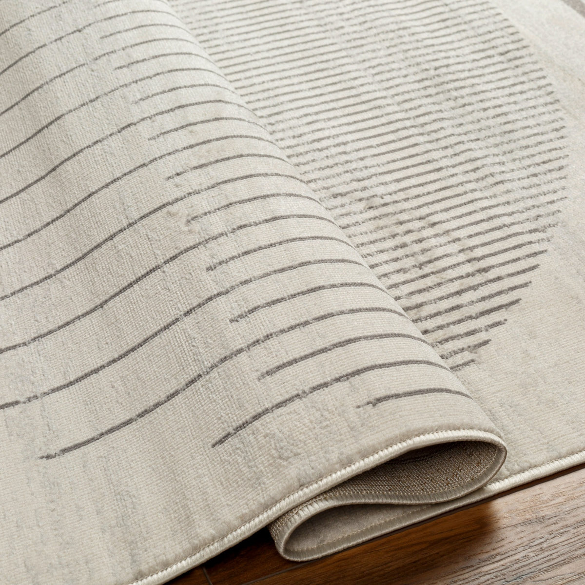 Tapis SURYA Santiago scandinave, motif demi-cercle rayé gris sur fond beige clair, vue 4
