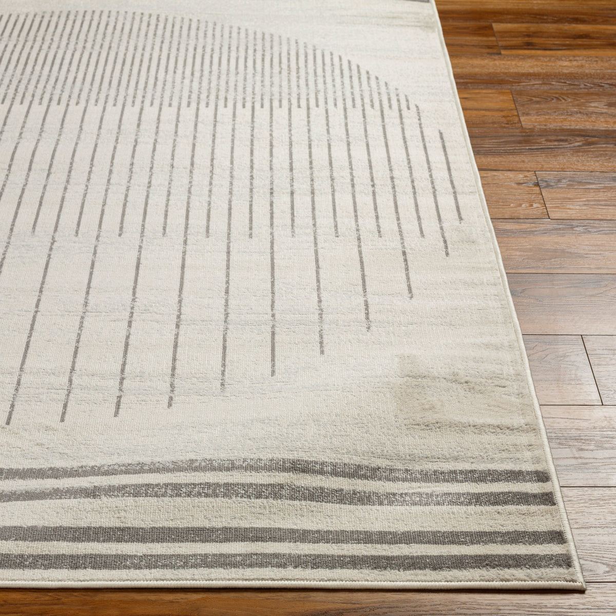Tapis SURYA Santiago scandinave, motif demi-cercle rayé gris sur fond beige clair, vue 5
