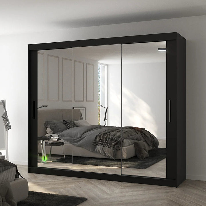 Armoire LES TENDANCES Douko 3 portes coulissantes noir miroir 250cm