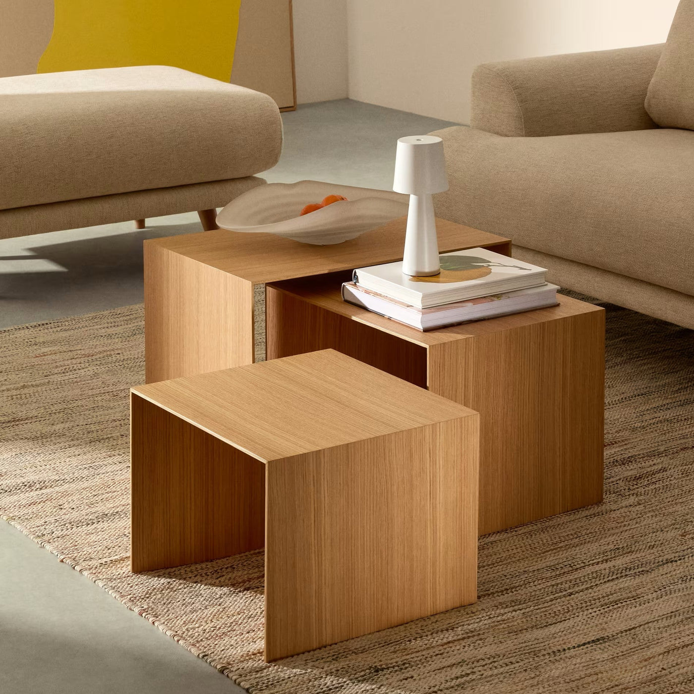 Ensemble de 3 tables gigognes KAVE HOME Litto en placage de chêne (60 x 40 / 51 x 36 / 42 x 31 cm)