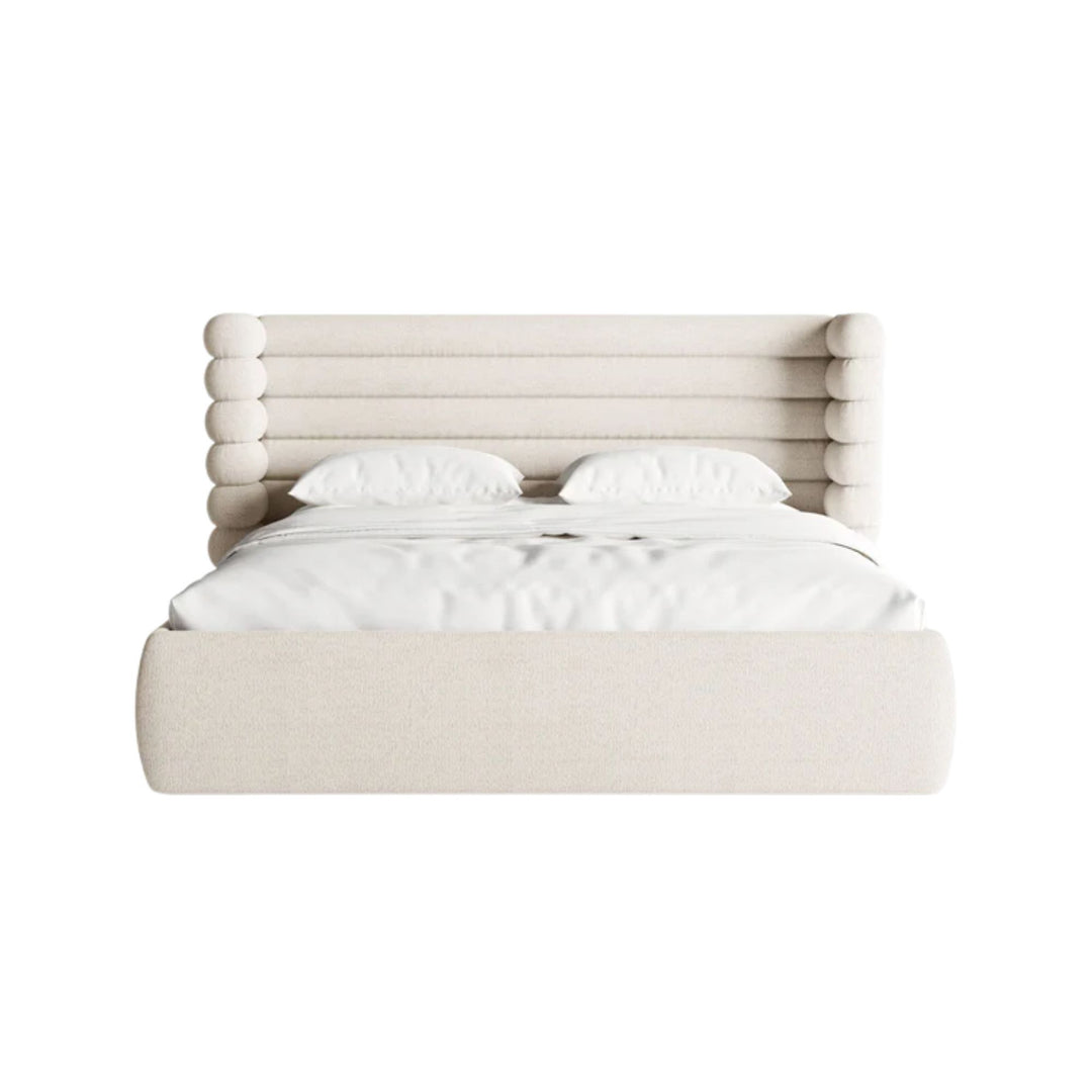 Lit coffre MICADONI Mount en tissu bouclé beige 200x200cm