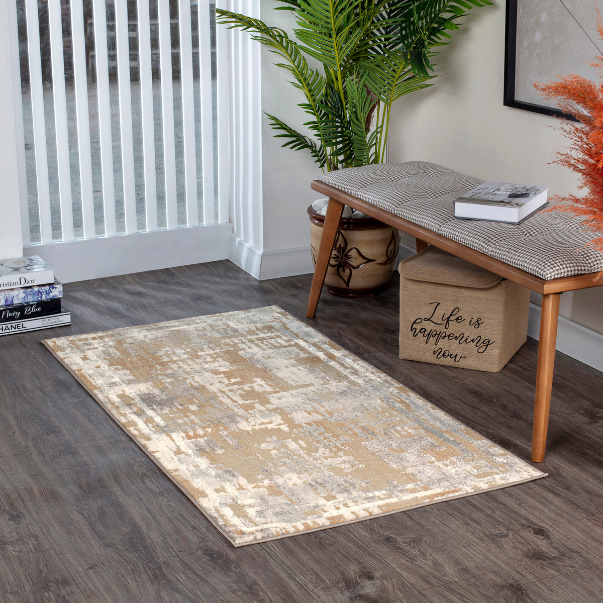 Tapis SURYA Goshen moderne, motif abstrait beige et camel avec bordure géométrique ivoire, vue 10
