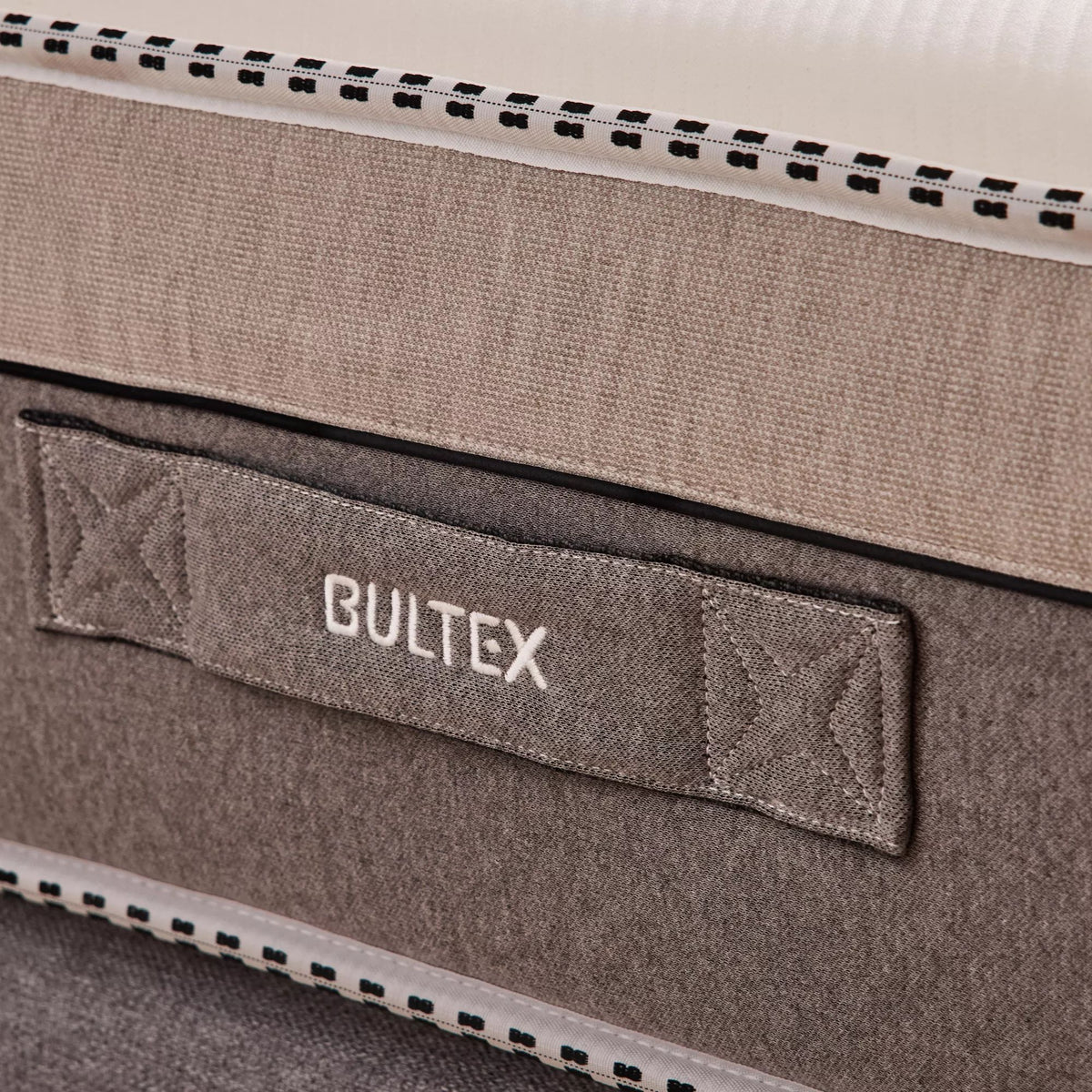 Matelas BULTEX Nice 140x190cm