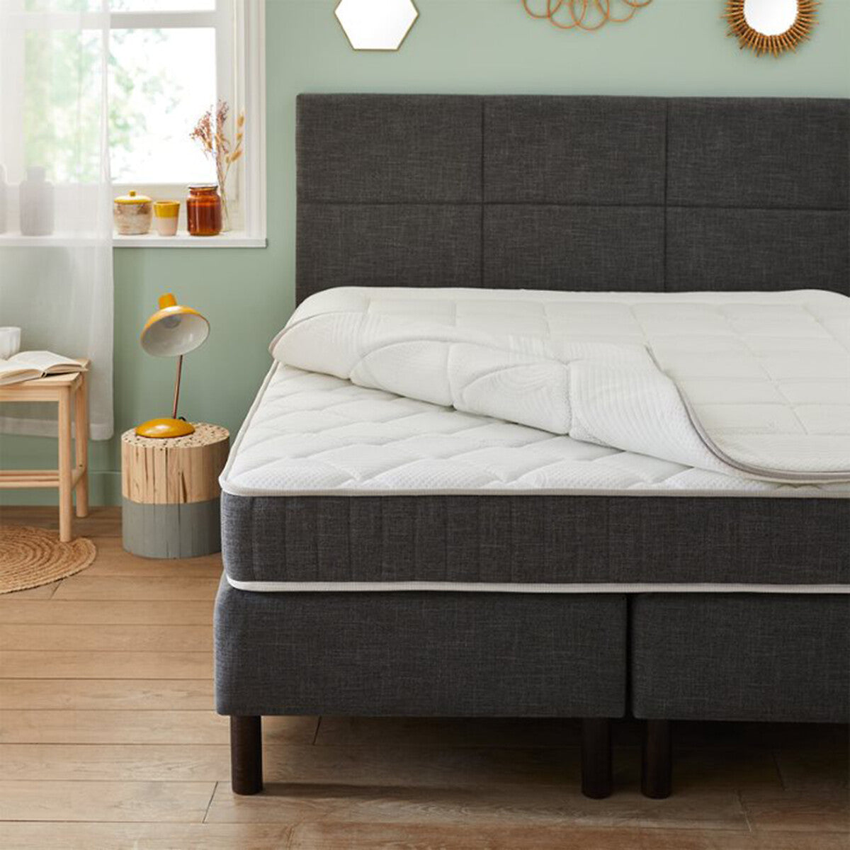 Matelas EPEDA Ensemble Boxspring enchanteur ressorts ensachés, soutien ferme, accueil ferme, 180x200cm