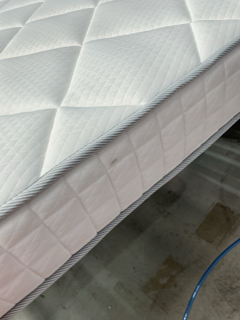 Matelas LA REDOUTE latex, soutien très ferme, accueil tonique, 160x200cm